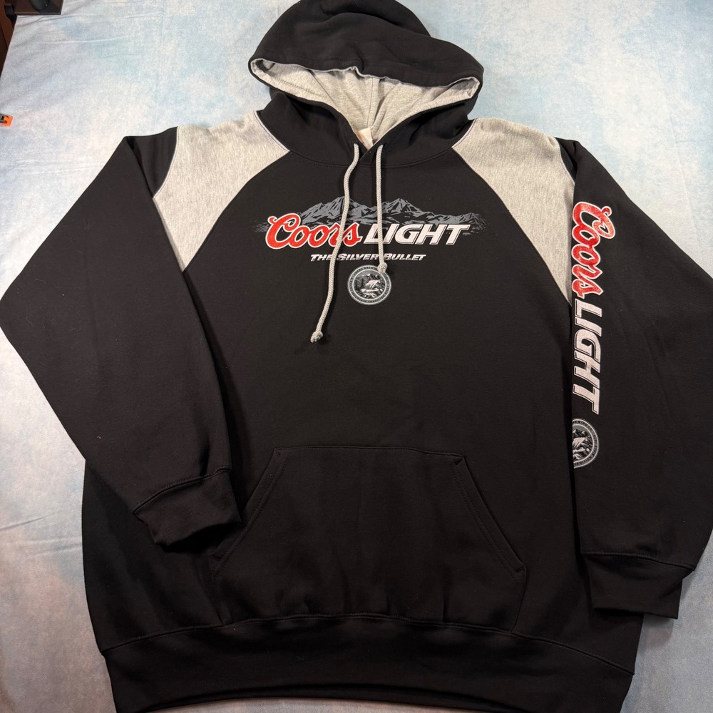 Badger Sport Coors Light Hoodie Men 2XL Black Excellent Silver Bullet Raglan